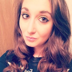 Meet your Posher, Izabel